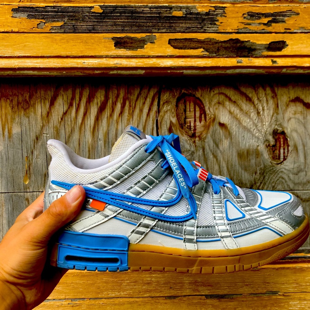 Nike Air Rubber Dunk - Off White UNC